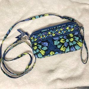 Vera Bradley wristlet / crossbody bag - Indigo Pop